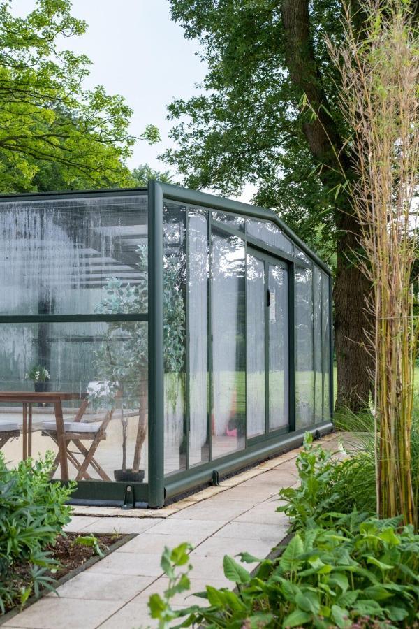 Het Findament Tiny House Villa ฮิลเวอร์ชุม ภายนอก รูปภาพ
